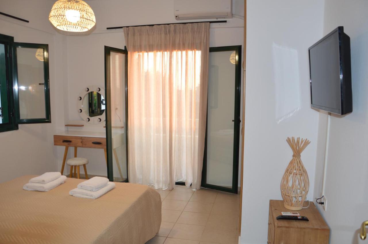 Sea Melody Apartments Stavromenos Exterior photo