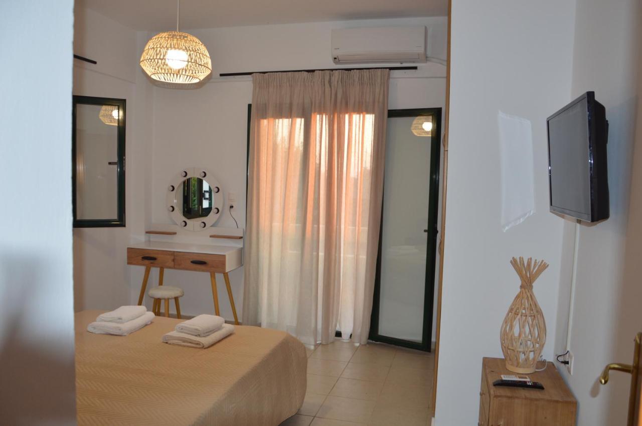 Sea Melody Apartments Stavromenos Exterior photo